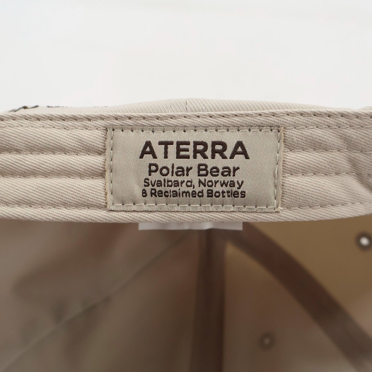 ATERRA Arctic Series polar bear cap product detail
